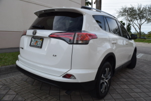 2018 Toyota RAV-4 
