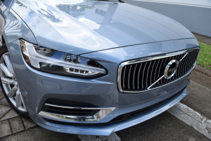 2018 Volvo S90 T8 