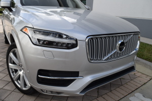 2018 Volvo XC90 T6 AWD 