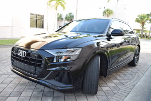 2019 Audi Q8 Prestige 