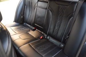 2019 BMW M550ix 