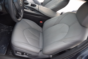 2019 Toyota Avalon Hybrid 