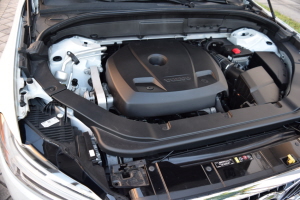 2019 Volvo XC60 AWD 