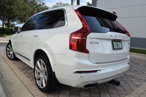 2019 Volvo XC90 T8 AWD 