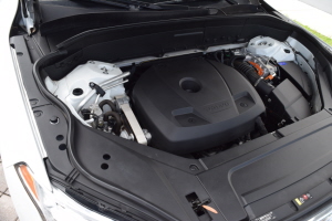 2019 Volvo XC90 T8 AWD 