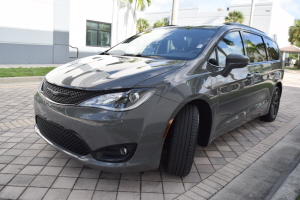 2020 Chrysler Pacifica Hybrid 