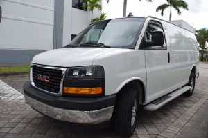 2021 GMC Savana 