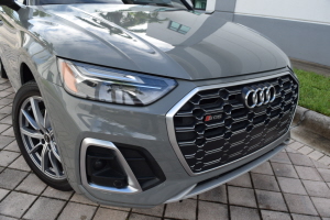2022 Audi SQ5 