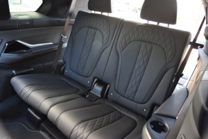 2022 BMW X7 