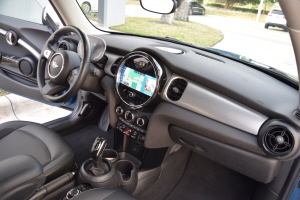 2022 Mini Cooper 