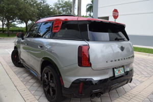 2025 MINI Countryman ALL4 JCW 