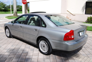 2004 Volvo S80 