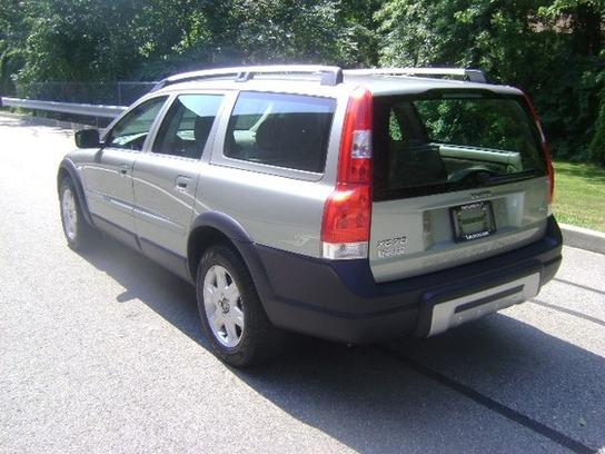 2005 Volvo XC70 AWD 