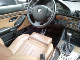 2000 BMW M5 