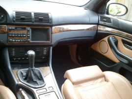 2000 BMW M5 