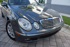 2006 Mercedes E350 
