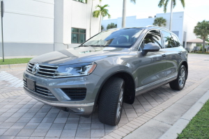 2016 Volkswagen Touareg TDI 