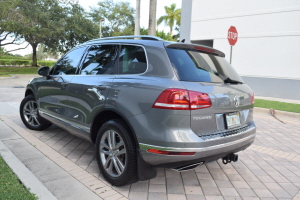 2016 Volkswagen Touareg TDI 