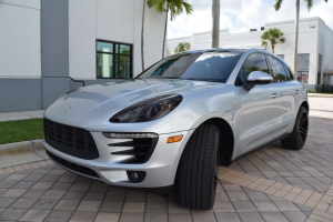 2016 Porsche Macan S AWD 