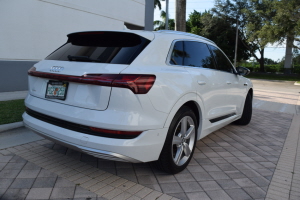 2019 Audi E-Tron 
