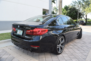 2018 BMW 530e 