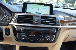 2017 BMW 330i 