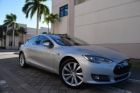 2015 Tesla Model S 90D